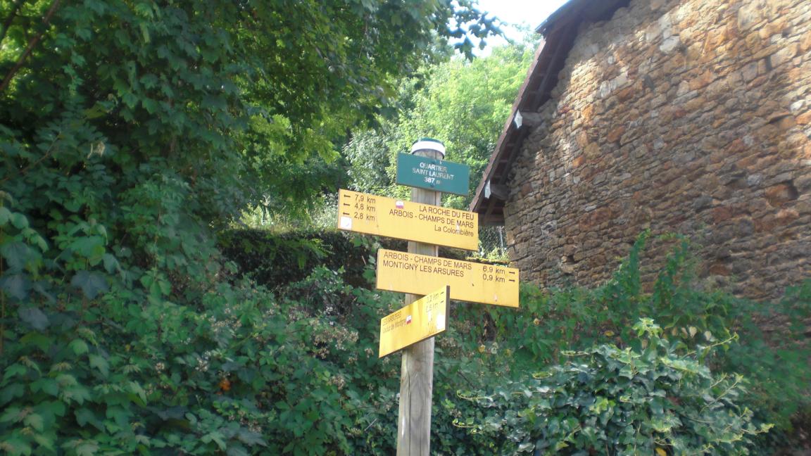 Placas indicante le routes